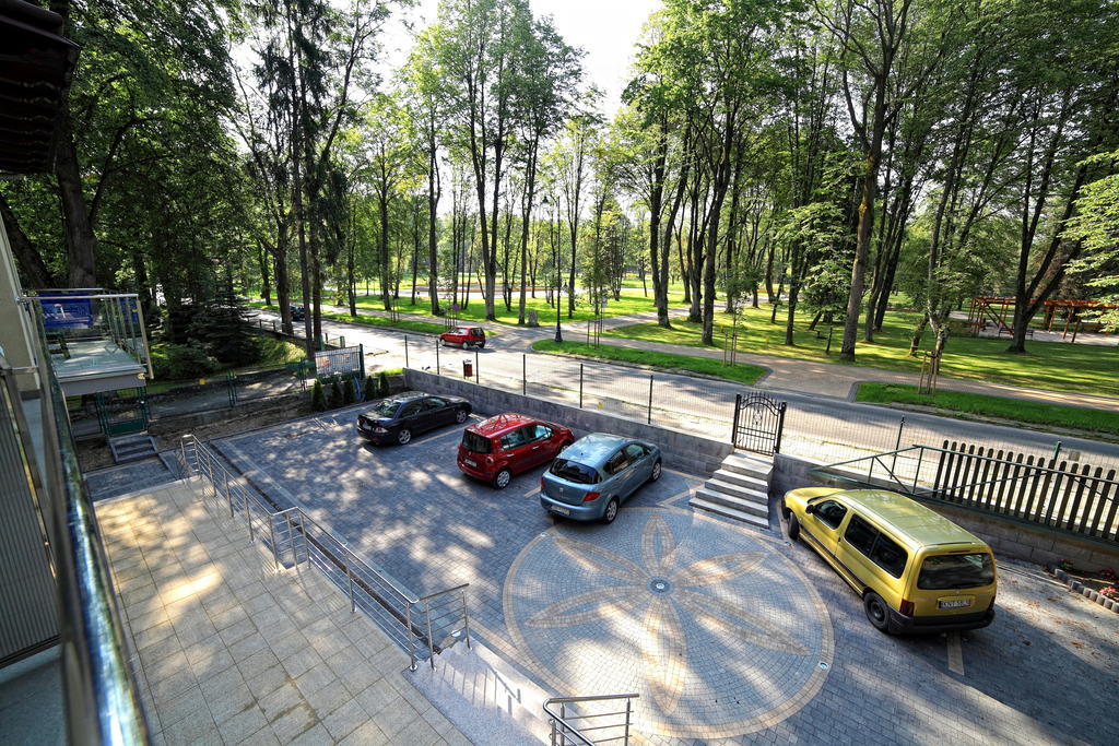 Parkowy Dworek Rabka Ruang foto